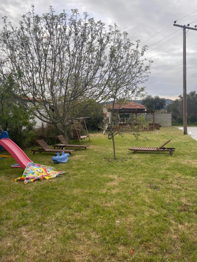 Ευχάριστο Εξοχικό Σπίτι Με Barbeque Apartamento Skála Foúrkas Exterior foto
